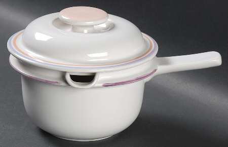 Carrot Kiss Gravy Boat & Lid