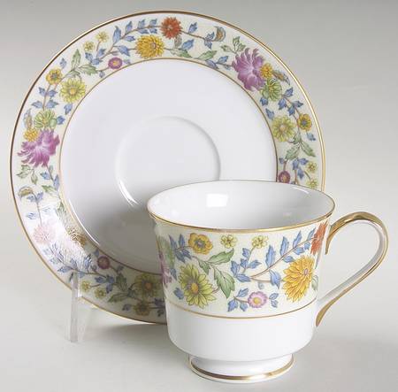 Camelot Footed Cup & Saucer Set
