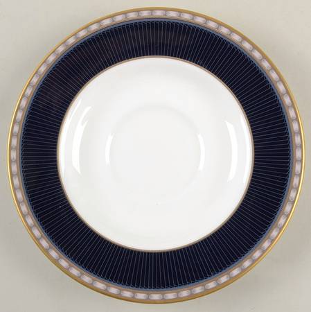 Castle Meadow Saucer