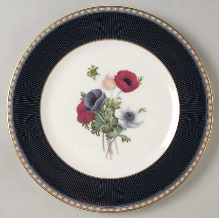 Castle Meadow 12" Chop Plate (Round Platter)