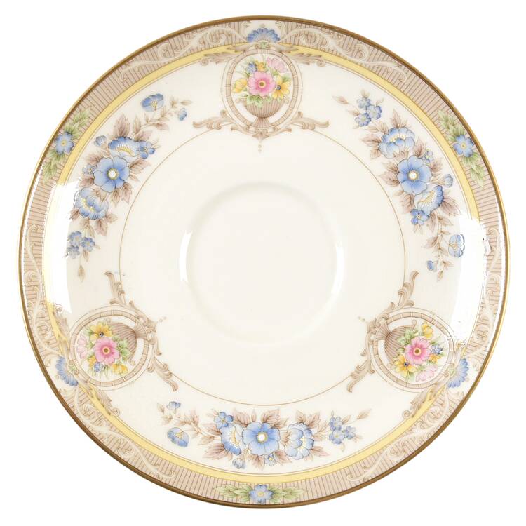 Cameo Saucer for Demitasse Cup