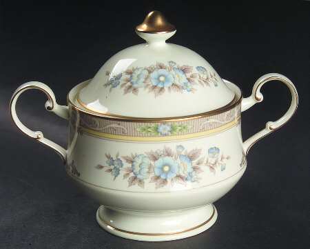 Cameo Sugar Bowl & Lid by Mikasa