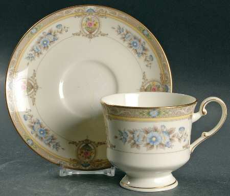 Cameo Footed Cup & Saucer Set