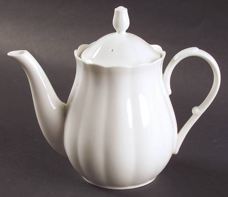Cameo White Mini Coffee Pot & Lid