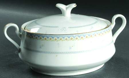 Camille Oval Covered Vegetable
