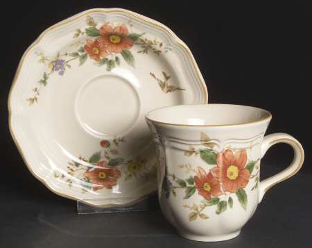Capistrano Flat Cup & Saucer Set