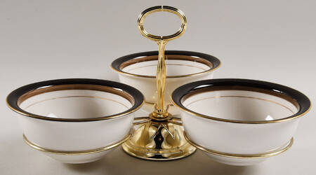 Cappuccino 7" x 12" 3-Part Relish & Metal Stand (CERC) HC
