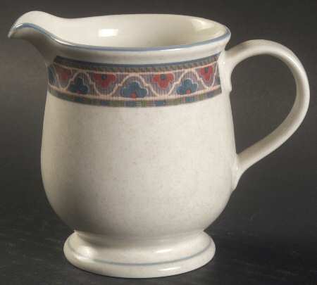 Caravan Creamer