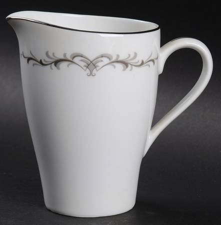 Carlsberg Creamer
