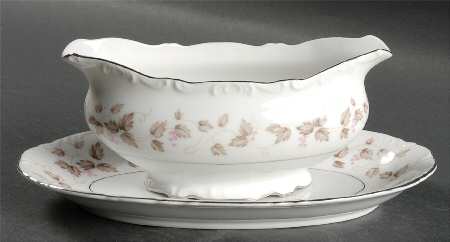 Carlyle Gravy Boat & Underplate
