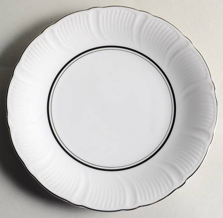 Caviar Salad Plate by Mikasa