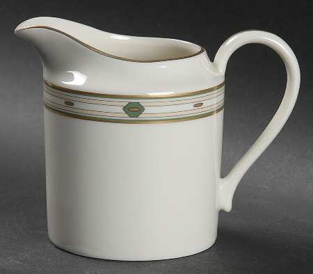 Cavalier Creamer