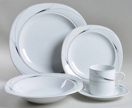 Caviar 5 Piece Place Setting