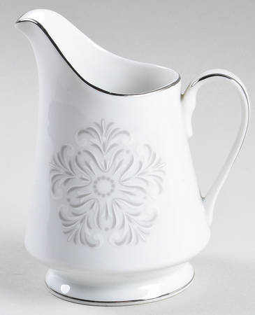 Chalet Creamer