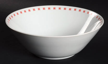 Champagne Red 8" Round Vegetable Bowl
