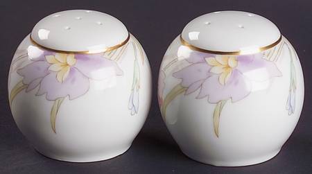 Charisma Beige Salt & Pepper Set