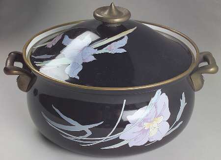 Charisma Black 5 Quart Metal Covered Casserole