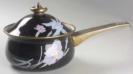 Charisma Black 1.5 Quart Metal Covered Saucepan