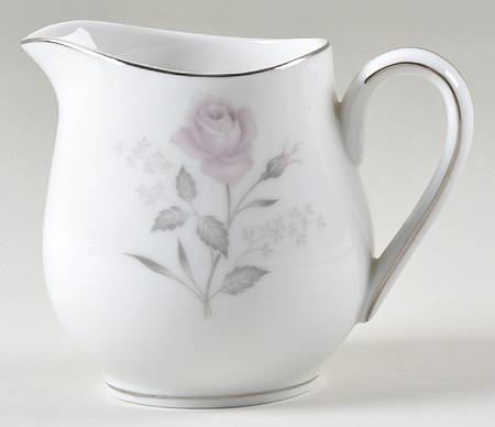 Charm Creamer