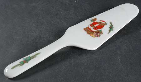 Christmas Bear Solid Ceramic Pie/Cake Server by Mikasa