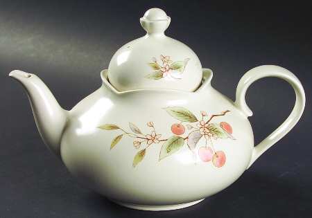 Cherry Blooms Teapot & Lid