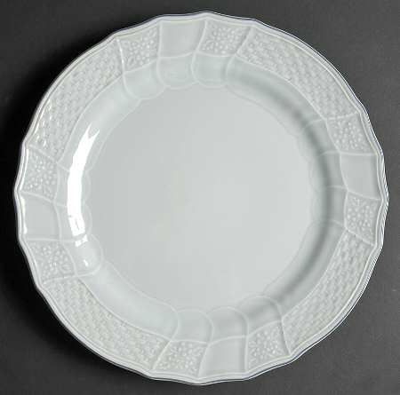 Cherbourg 12" Chop Plate (Round Platter)