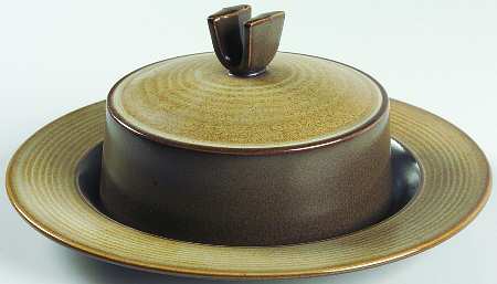 Chestnut Round Covered Butter