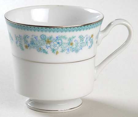 Chesterland Footed Cup