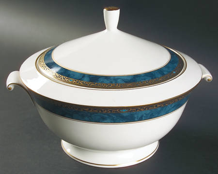 Chevalier Round Covered Vegetable