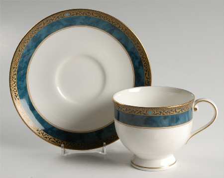 Chevalier Footed Cup & Saucer Set
