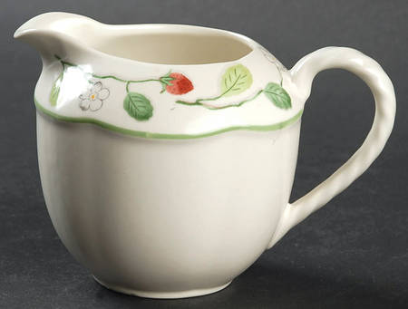 Cherry Grove Creamer