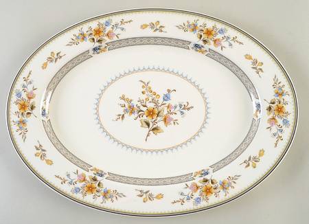 Chippendale 15" Oval Serving Platter
