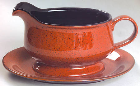 Chromatic Terra Cotta Gravy Boat & Underplate