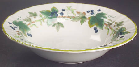 Chelsea Vine Rim Fruit/Dessert (Sauce) Bowl by Mikasa