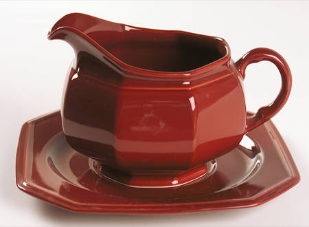 Cinnabar Gravy Boat & Underplate