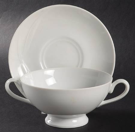 Classic Flair White Footed Cream Soup Bowl & Saucer Set