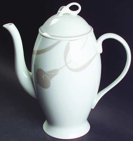 Classic Flair Beige Coffee Pot & Lid