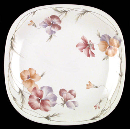 Clinging Vines Dinner Plate