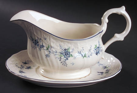 Cote D'Azure Gravy Boat & Underplate