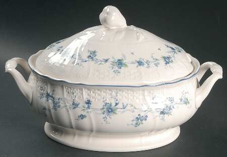 Cote D'Azure Oval Tureen & Lid