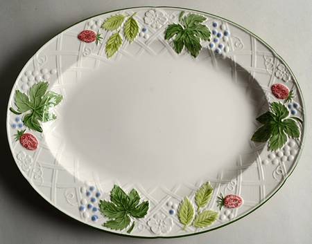 Country Berries 14" Oval Serving Platter
