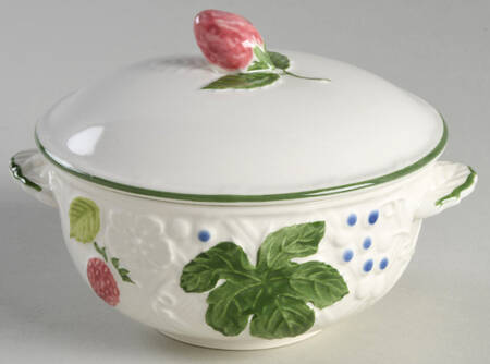 Country Berries Individual Casserole & Lid
