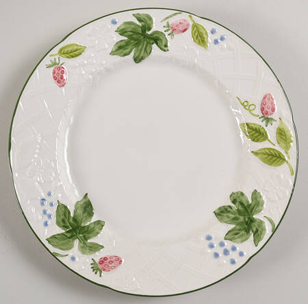 Country Berries Dinner Plate