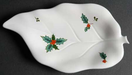 Continental Christmas Leaf Shaped Dish