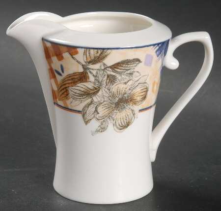 Country Circle Creamer