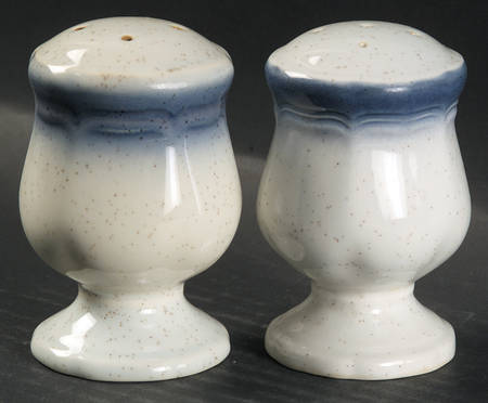 Country Club Salt & Pepper Set