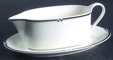 Country Club Gravy Boat & Underplate