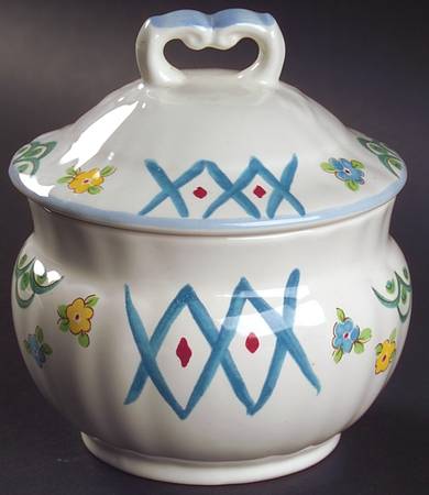 Country Court Sugar Bowl & Lid
