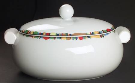 Color Crest Oval Covered Vegetable