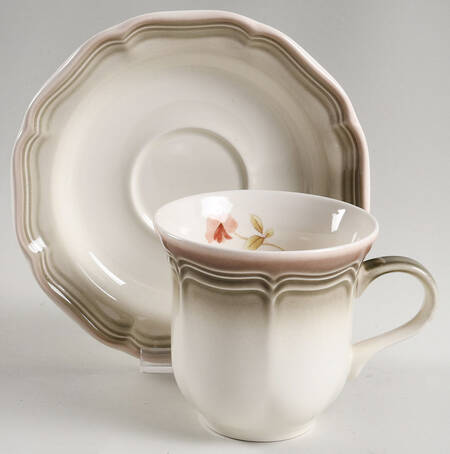 Country Estate Brown Green Flat Cup & Saucer Set